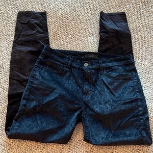 7 for All Mankind skinny pant in navy - size 31